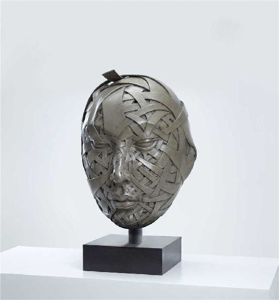 罗杰雕塑作品  《未来佛》42x41.5x64cm 铸铜化学热着色 2017.jpg